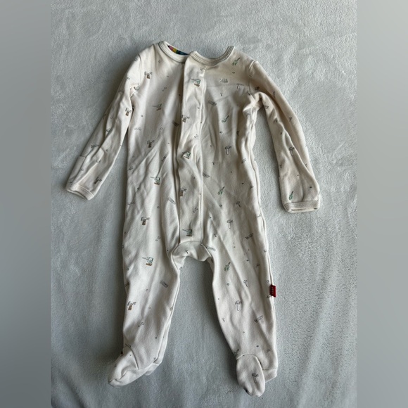 MagneticMe Organic Cotton Footie - 3-6 M - Fix It Friends - Picture 3 of 5